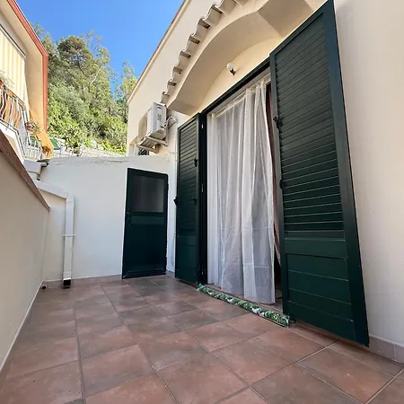 Casa Spatola - *